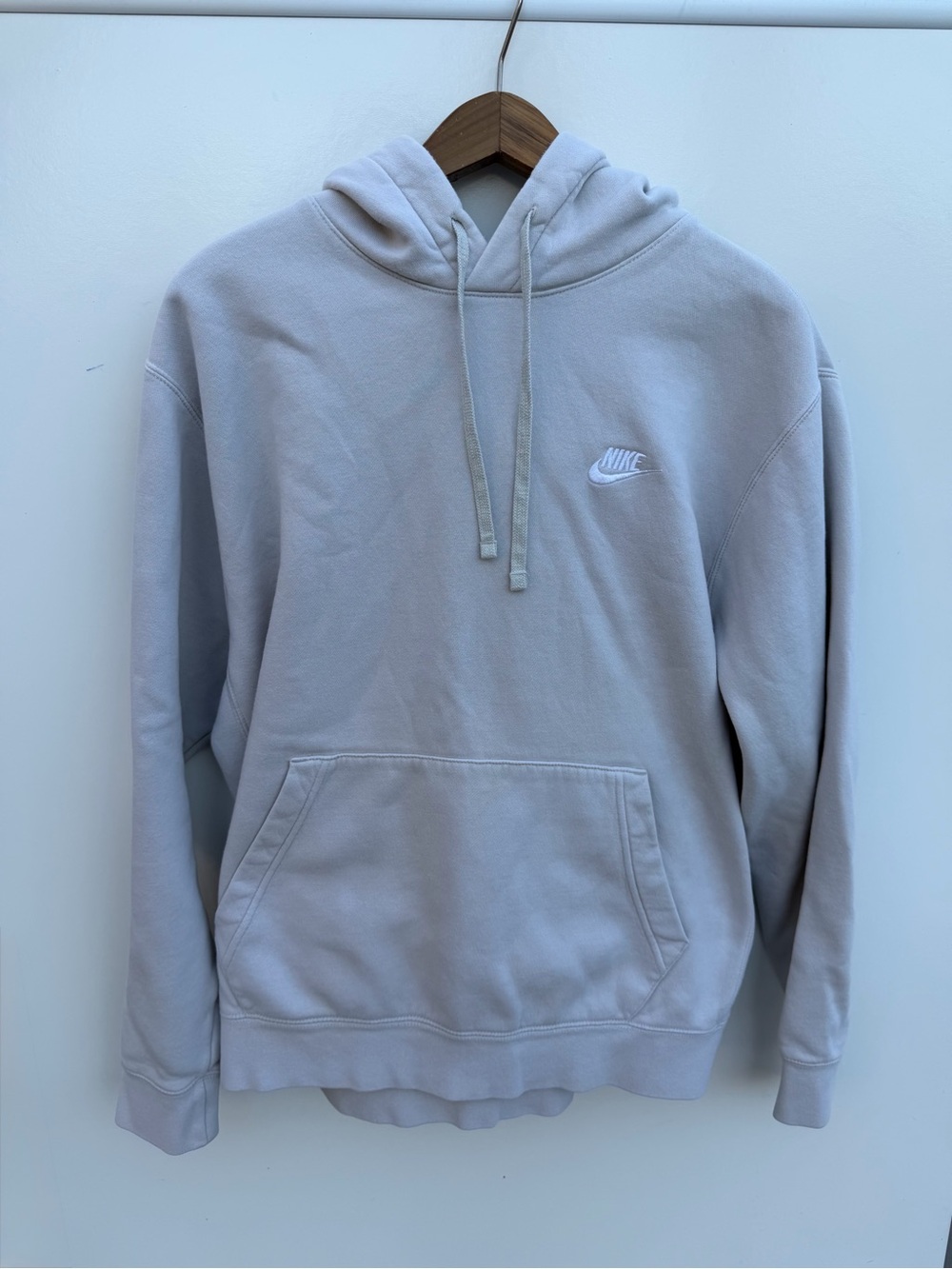 Nike Men's Club Fleece Pullover Hoodie - Light Bone / White (Size L)